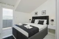 Apartmani Knezovic - Homestays