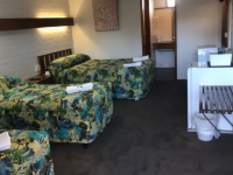 世紀汽車旅館 芬利酒店