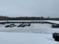 Thriftlodge Cochrane South - parking