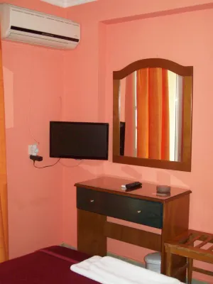 Pantheon Hotels near Diachronic Museum of Larissa