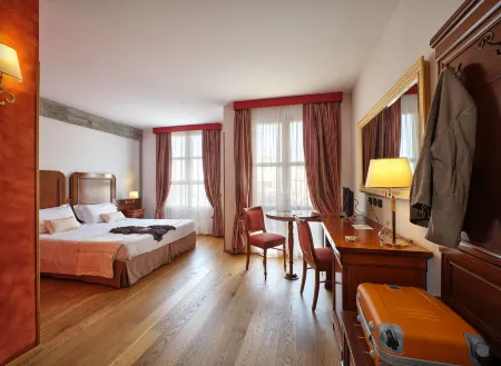 Hotel Villa Malaspina Отели в г. Изола-делла-Скала