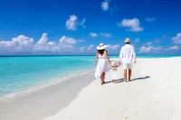Emerald Faarufushi Resort & Spa - Deluxe All Inclusive - 5-Star
