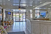 Marina Del Mar Resort and Marina - bar