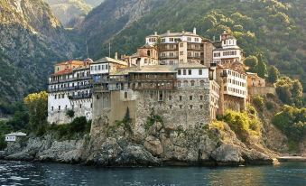 Avaton Luxury Beach Resort - Relais & Chateaux