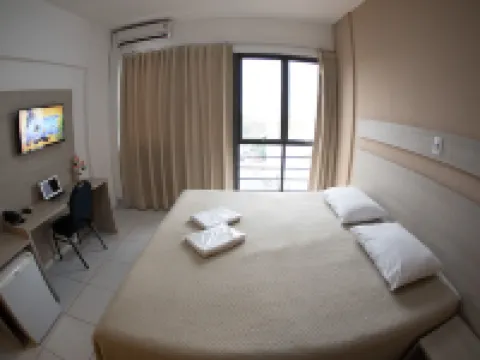 Getúllio Hotel โรงแรมในกียาบา