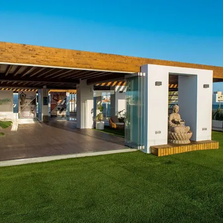 Bristol Sunset Beach - Holiday Apartments