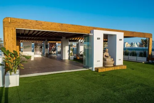 Bristol Sunset Beach - Holiday Apartments - Airport Shuttle