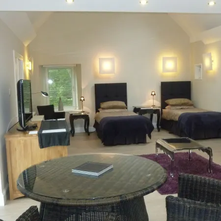 Toadhall Rooms