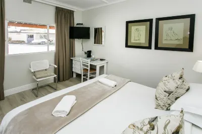 Wagon Wheel Country Lodge Hotels in Beaufort West