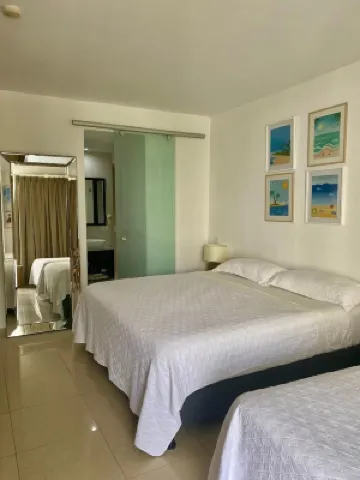 Apartamento en Playa Blanca Town Center Hotel a 