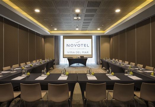 노보텔 비나델마르