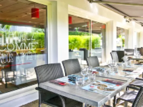 Ibis Laval le Relais d'Armor Hotels in Changé