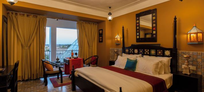 AARYA CLUB AND RESORTS Hoteles en Jamnagar