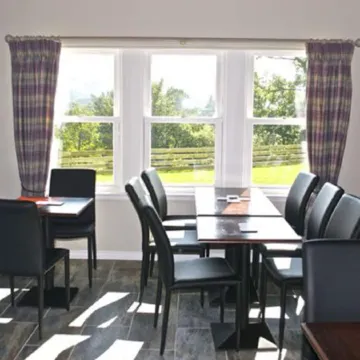 Loch Ness Guest House Отели рядом с достопримечательностью «The Clansman Centre»