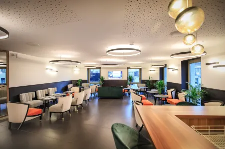 HÔTEL & Spa Panorama 360 Отели в г. Шарне-ле-Макон