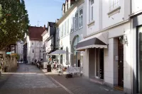 Wertschätzer II - Unter der Wehme Hotels in Lippe