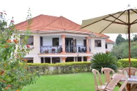 Royal Victoria House Hotels in Kajjansi