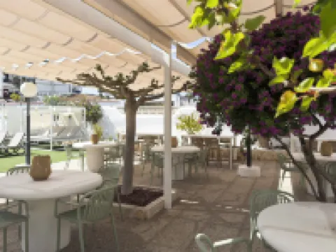 Casual Bahía Ibiza by Casual Hoteles Hotels near Sa Talaiassa