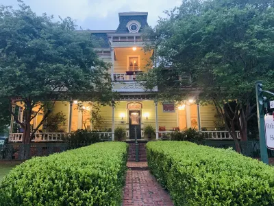 Rothschild-Pound House Inn Hotel di Columbus