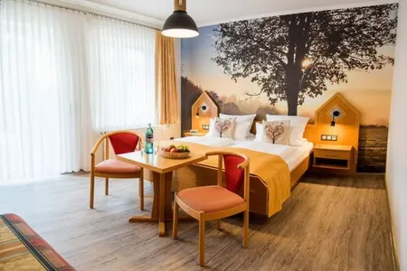 Hotel Haus Wiesengrund Отели в г. Франкенберг