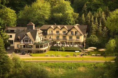 Hotel-Restaurant Peifer فنادق في Muden