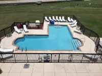 Seven Sebring Raceway Hotel - Pools