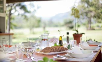 Twin Thorns Guesthouse