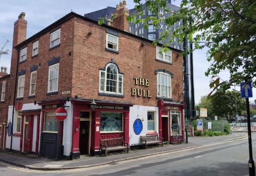 더 불 객실 내부