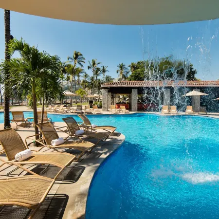 Pierre Mundo Imperial Riviera Diamante Acapulco