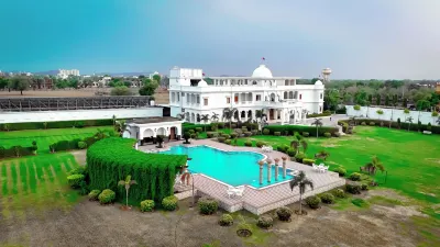 Umaid Farm Resort- A Legancy Vintage Stay in Jaipur Hôtels à : Jaipur