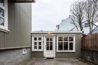 그레이 아파트먼트