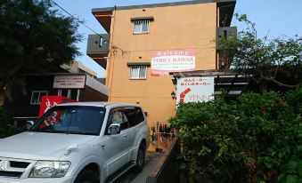 Yenn's Marina Inn Zamami Condominium