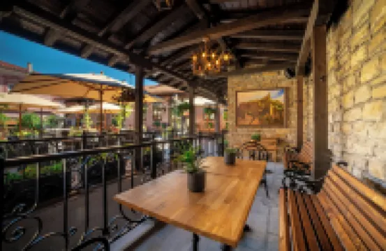 Bey House皇家酒店 大特爾諾沃酒店