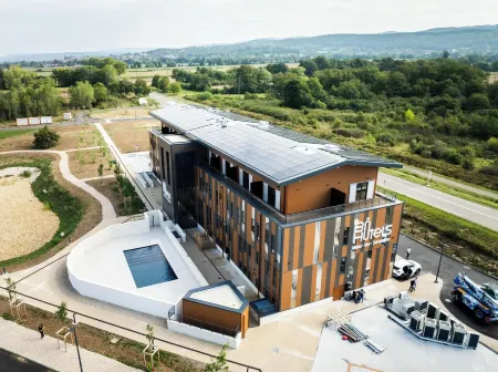 Bô Hôtels Ambronay Отели в г. Аранк