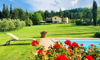 Holiday Home in Italy with Private Pool