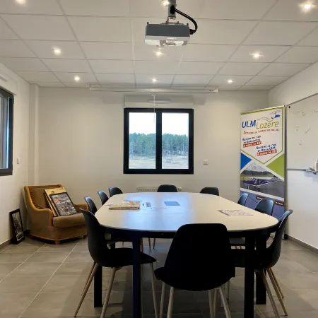 Ecole de Pilotage Ulm Lozere Hotels in Mende