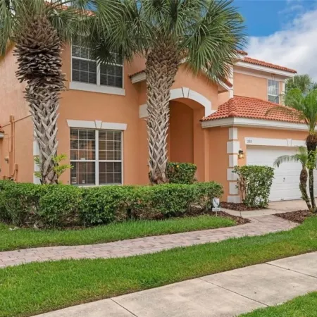 Six Bed Pool Villa in Resort -close to Disney