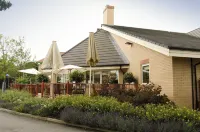 Premier Inn Harrogate South فنادق في فوليفوت