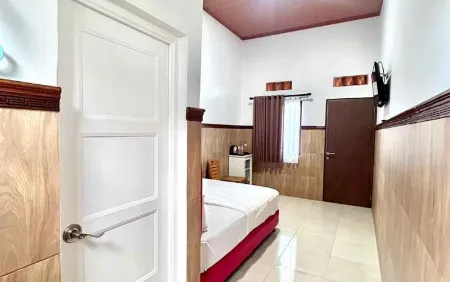 Abah Hotel Отели в г. Kotabaru