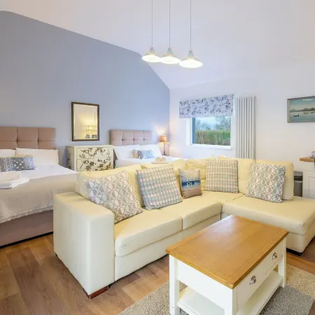 The Willows House & Studios