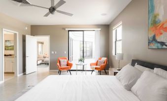 Ivory Buyout by AvantStay Two Home Buyout Near Old Town w Large Patio