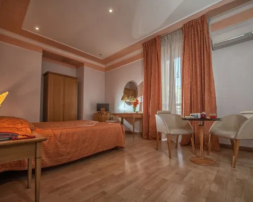 Hotel la Pace Hoteles en Nápoles