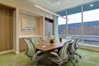 Home2 Suites by Hilton Montreal Dorval Hotel a Pointe Claire