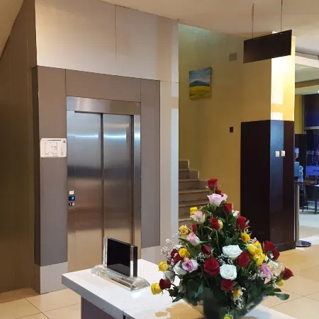 Trinity Hotel