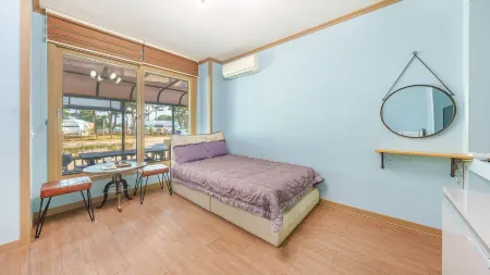 Beach Castle Pension Gyeongju