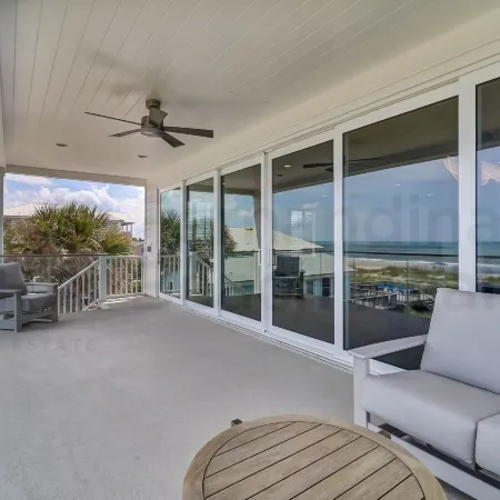 226 SF 2nd Floor Townhouse