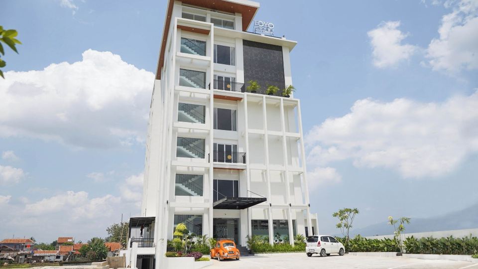 Toyo Hotel Purwokerto, Azana Hotels Collection