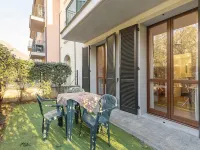 Village Apartments - Porto Letizia Hotels in Porlezza