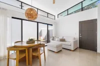 세련된 집, 시크한 디자인 및 프라이빗 테라스, 플런지 풀 있음