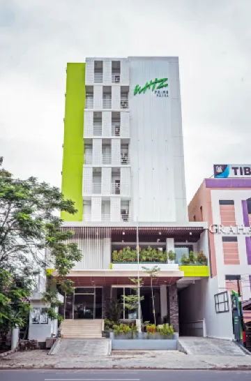 Whiz Prime Hotel Sudirman Makassar Hotels near Makassar Port